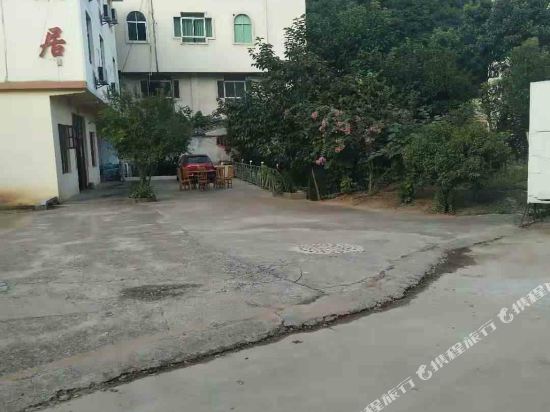 Jingxiangju Inn — hotel in Xinning