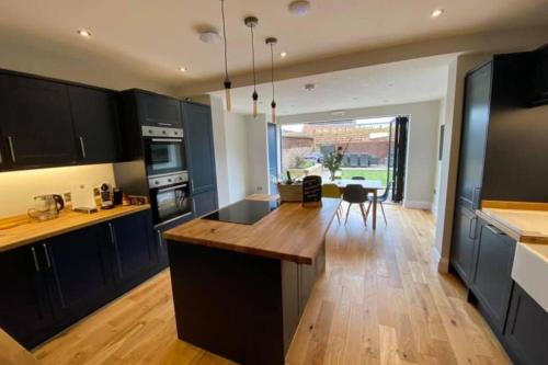 Westreach Filey a 4 Bedroom All En Suite Sleep 8 Townhouse