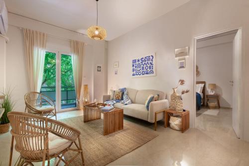 New Spacious 3BR Apt Near Kypseli 8 min to Metro — 4-Star Luxury Hotel in Athens, Greece