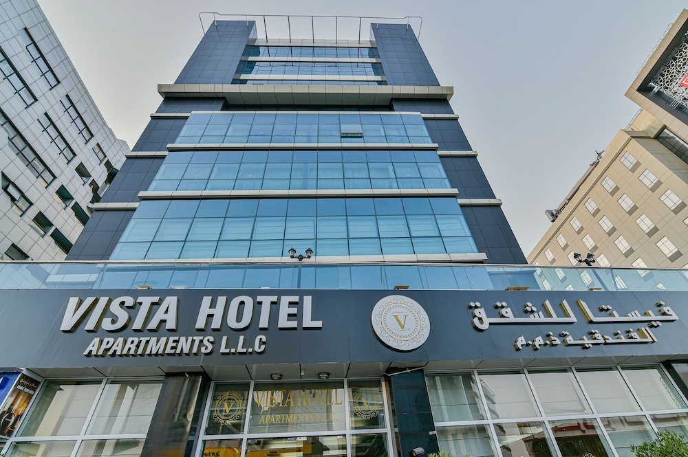 Vista Hotel Apartments Deluxe — 4-Star Luxury Hotel in Dubai, United Arab Emirates