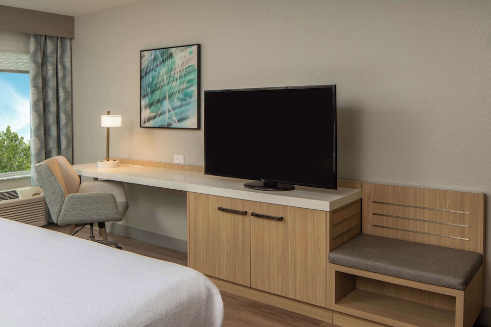 Hilton Garden Inn Orlando Airport - photo 11