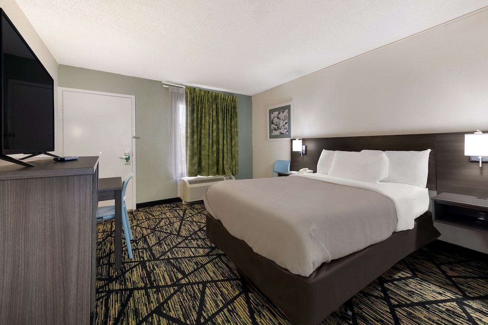 Quality Inn Orange Park Jacksonville - photo 10