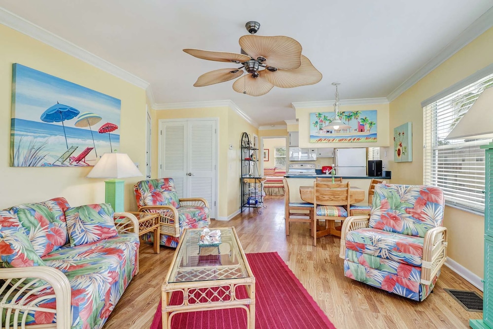 Bahama Beach Club - photo 32