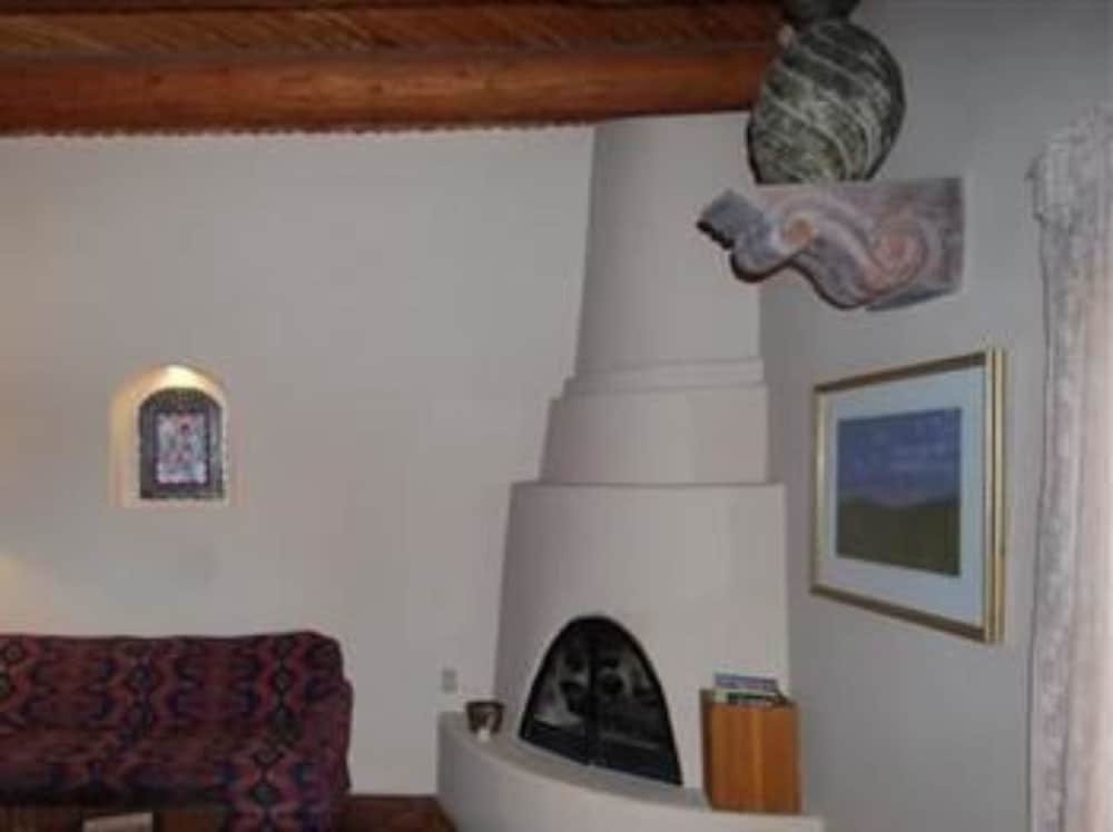 The Inn At The Delta - photo 6