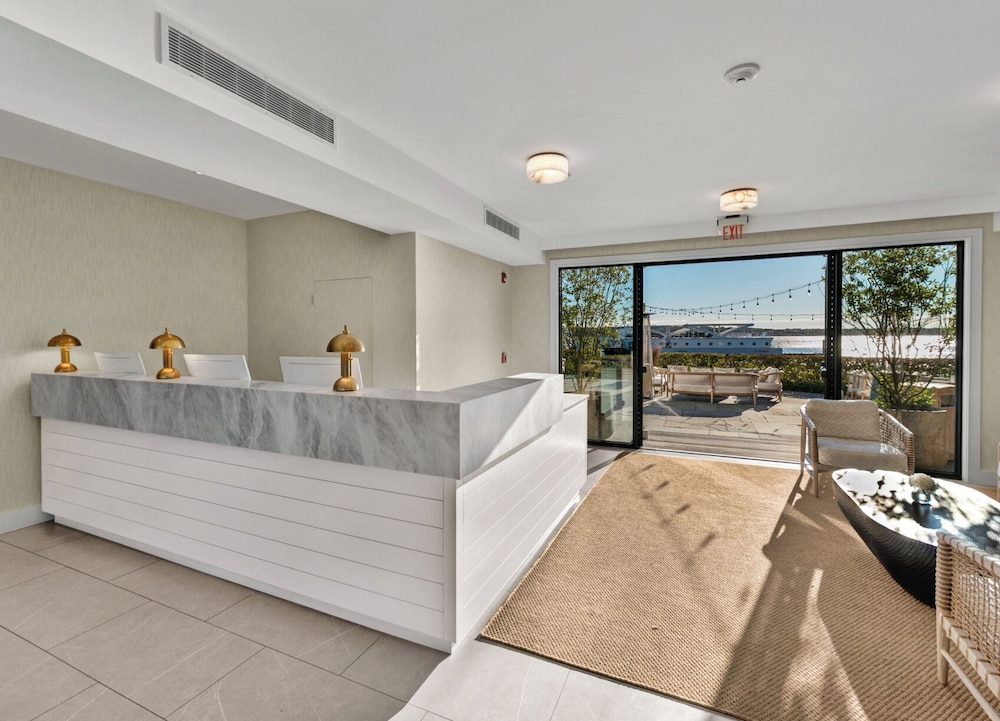 Montauk Yacht Club - photo 2