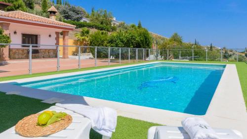 Casa Olivia — 4-Star Luxury Hotel in Competa, Spain