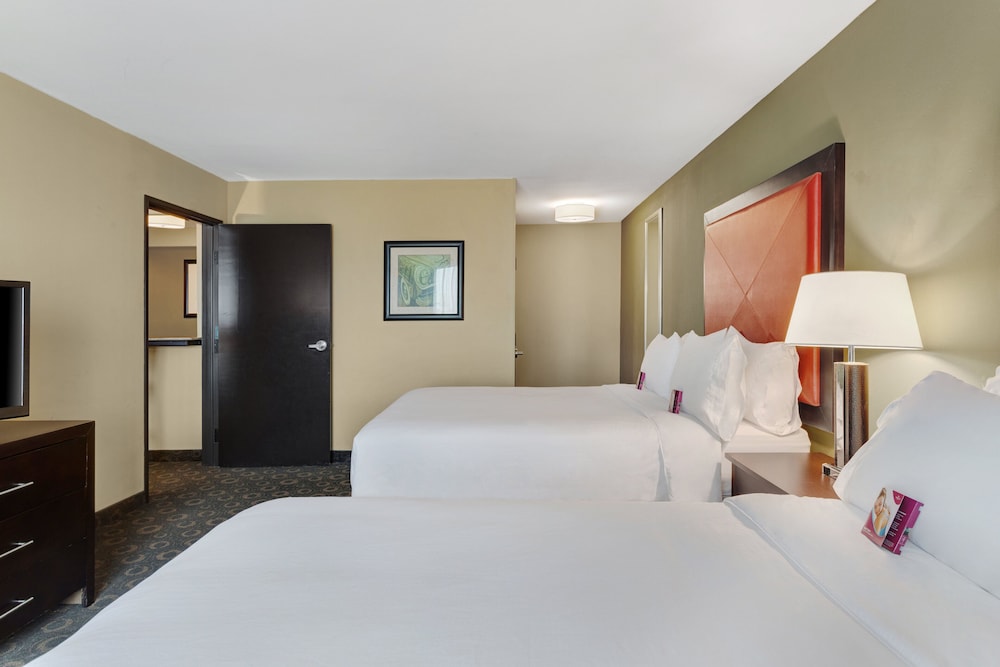 Crowne Plaza Houston Galleria Area by IHG - photo 29