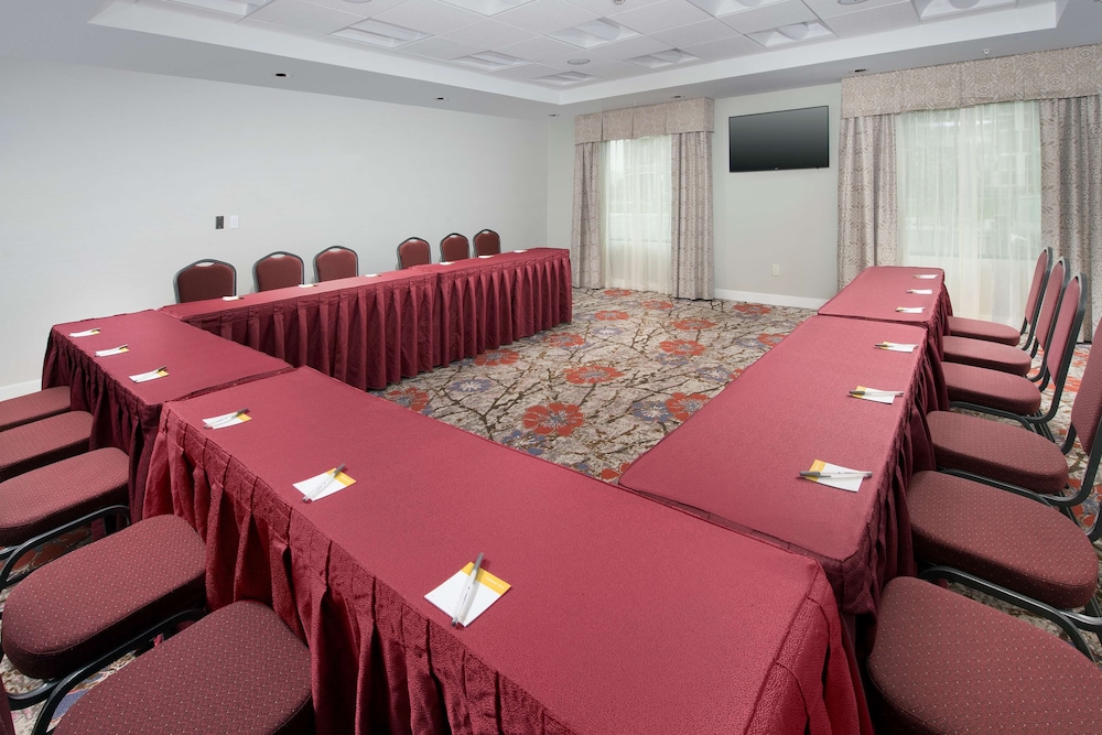 Hampton Inn & Suites San Antonio Lackland AFB SeaWorld - photo 25