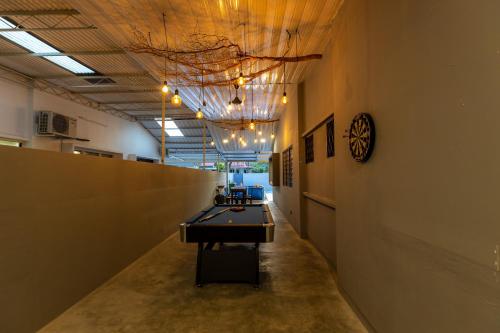 5R4b 15Pax V Ktv Kid’s Pool Pool Table Near Usm Lwe Hospital Spi Arena in George Town, Malaysia