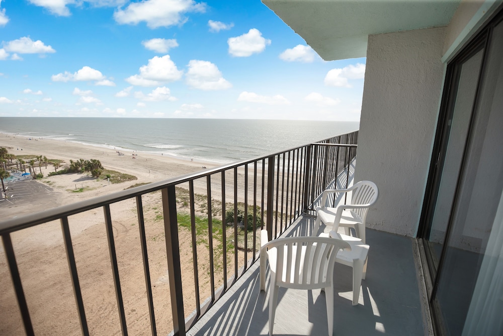 Tropical Seas Hotel - photo 46