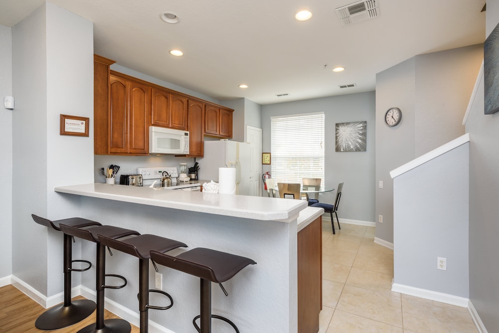 Vista Cay Resort Direct Townhomes by Millennium Management - photo 175