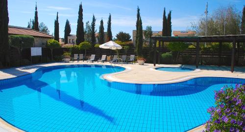 2 bedroom Apartment Avdimou with stunning sea views Aphrodite Hills Resort