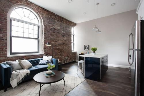 4 bed Loft Steps to Boston Common Beacon Hill — 4-Star Luxury Hotel in Boston, United States