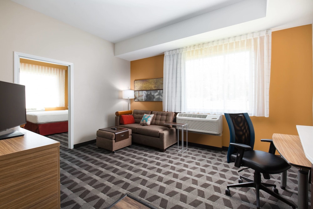 TownePlace Suites By Marriott Las Vegas Stadium District - photo 11