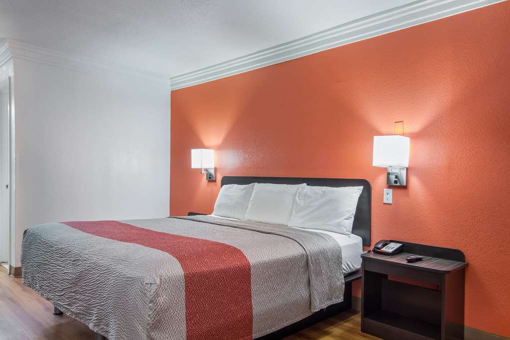 Motel 6 Marshall TX - photo 7