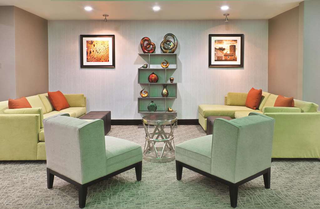 La Quinta Inn & Suites by Wyndham Paducah - photo 4