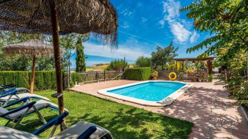 Villa Campito Antequera La Higuera by Ruralidays — 4-Star Luxury Hotel in Antequera, Spain