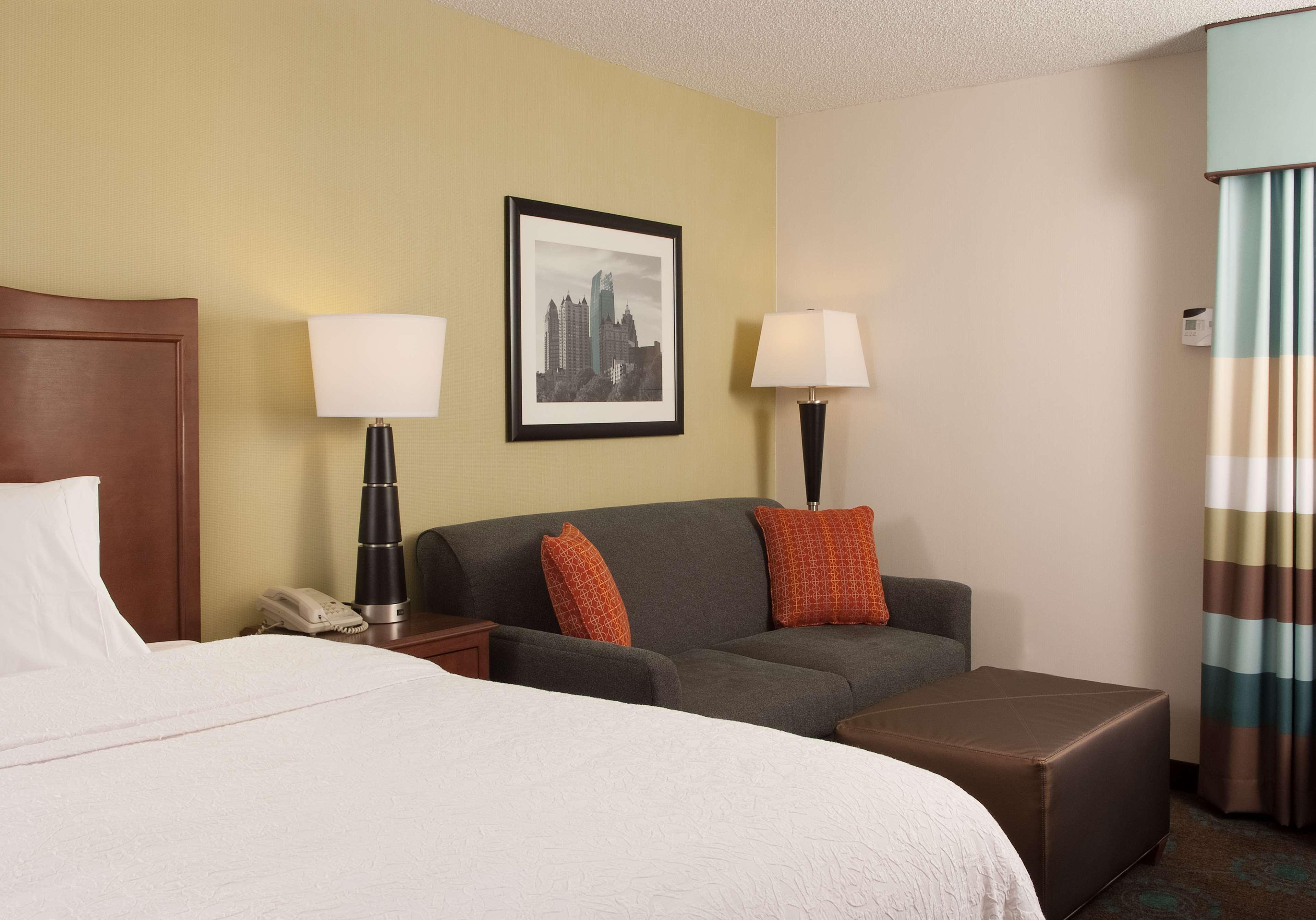 Hampton Inn Atlanta North Druid Hills - photo 18