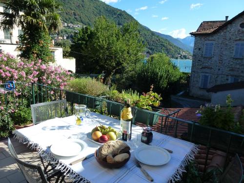 Casa La Resega — 4-Star Luxury Hotel in Gravedona-San Gregorio, Italy