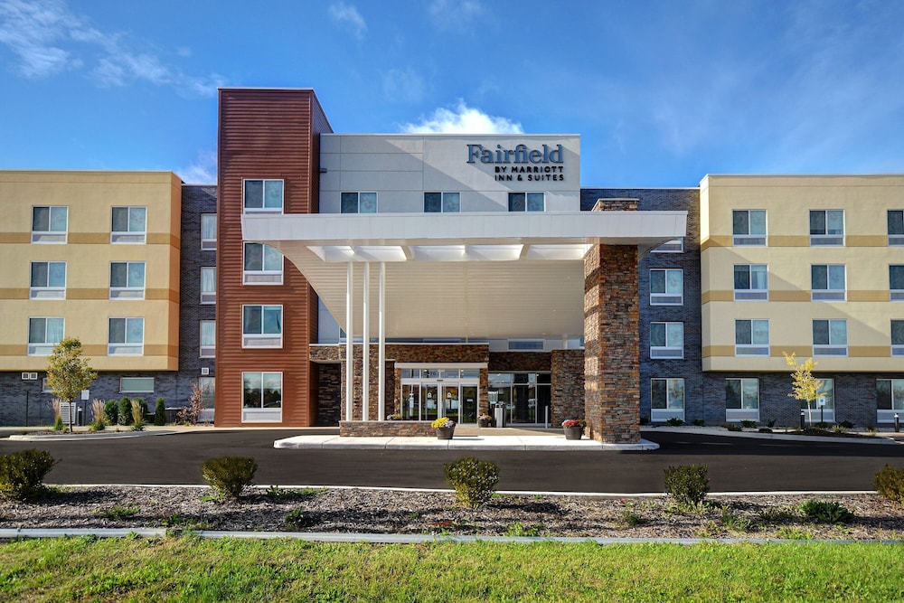 Fairfield Inn & Suites by Marriott Grand Rapids Wyoming - photo 36