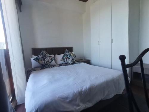 Room accommodation — 4-Star Luxury Hotel in Manila, Philippines