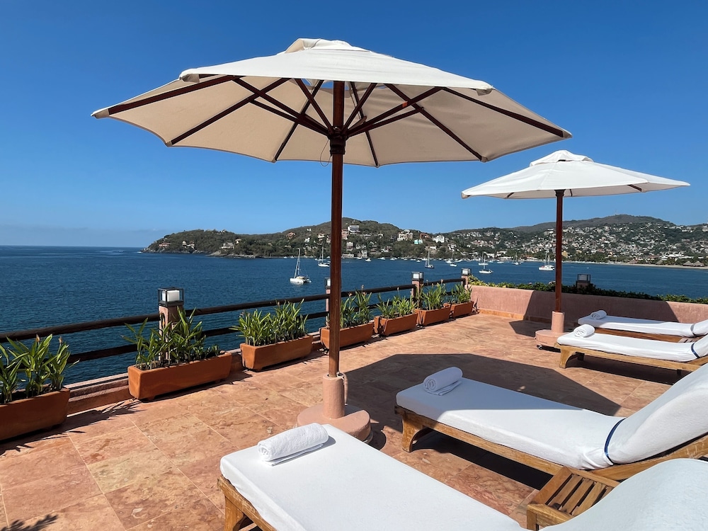 Sundeck