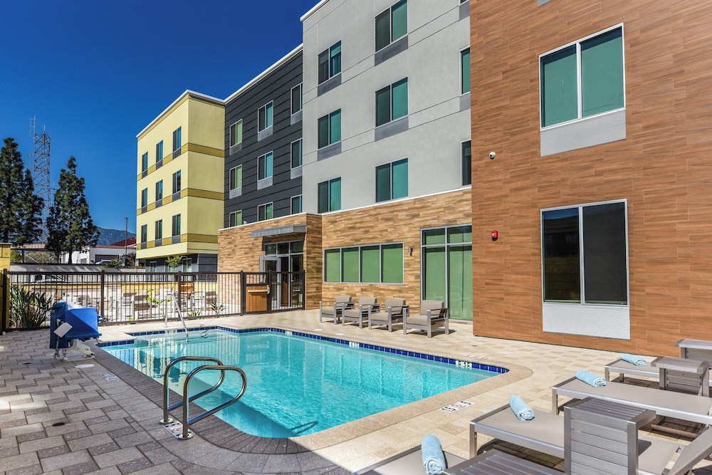 Fairfield Inn & Suites by Marriott Ontario Rancho Cucamonga - photo 30