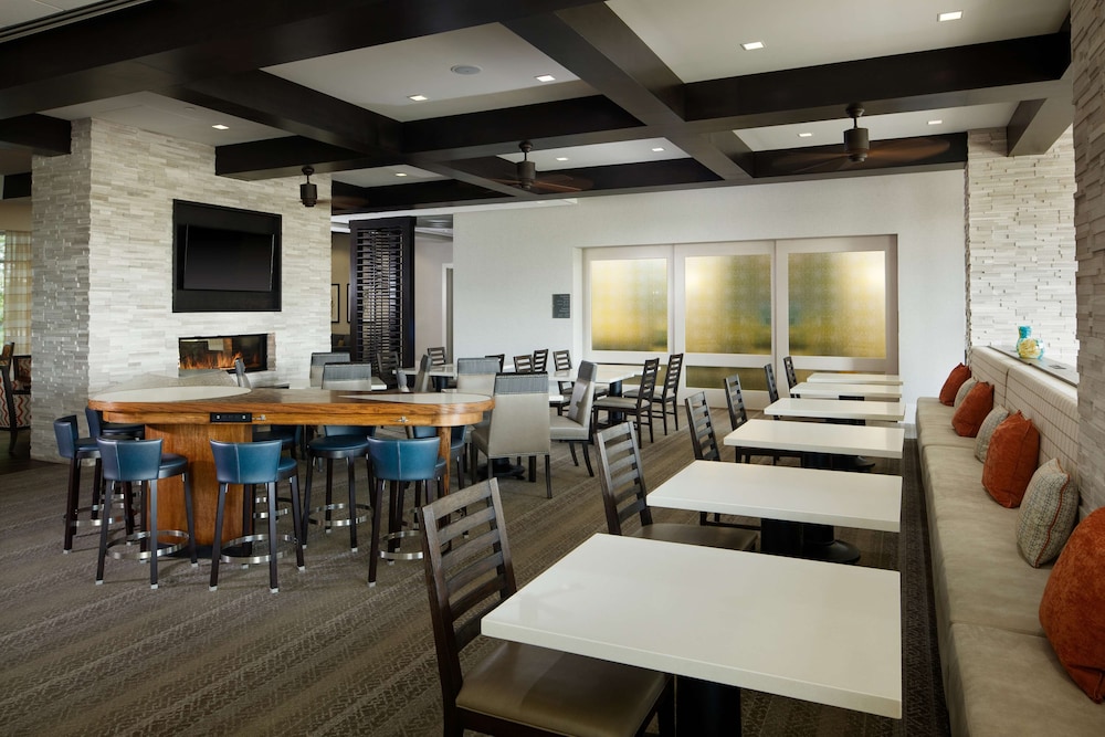Homewood Suites by Hilton Teaneck Glenpointe - photo 37