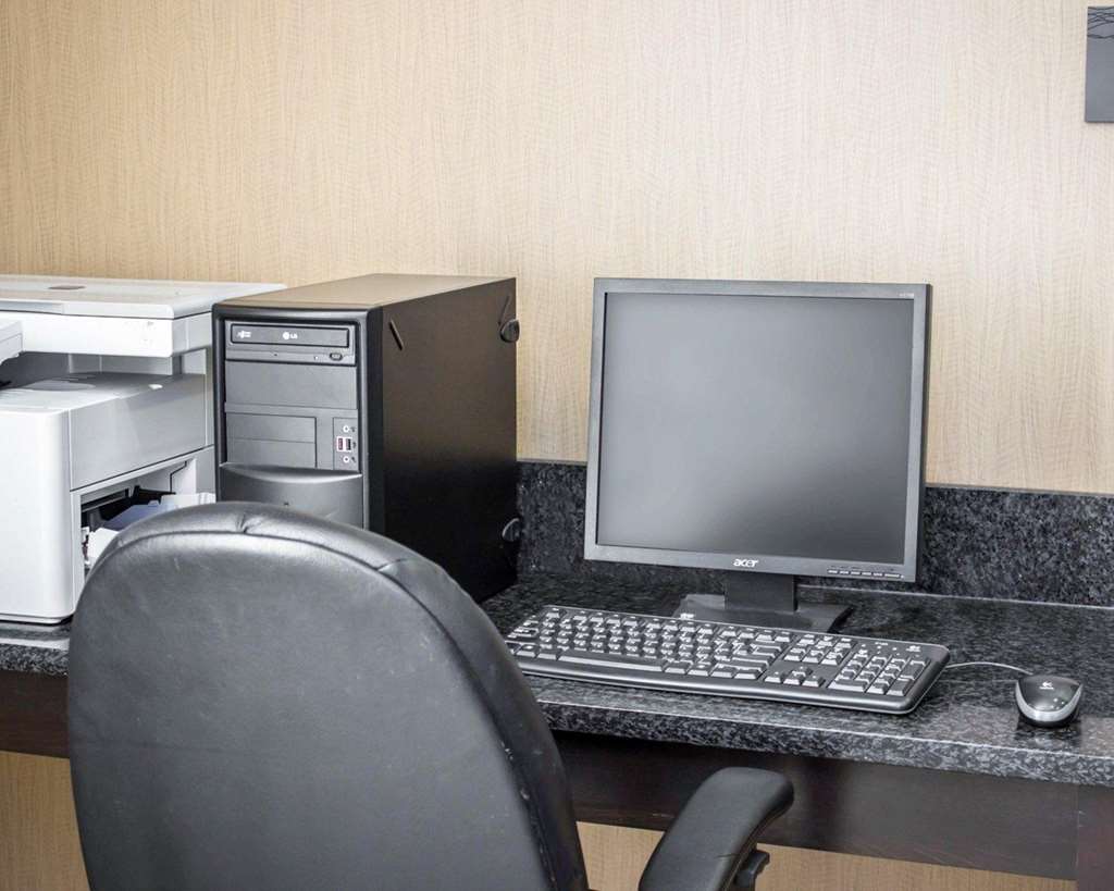 Comfort Inn & Suites Fuquay Varina - photo 20