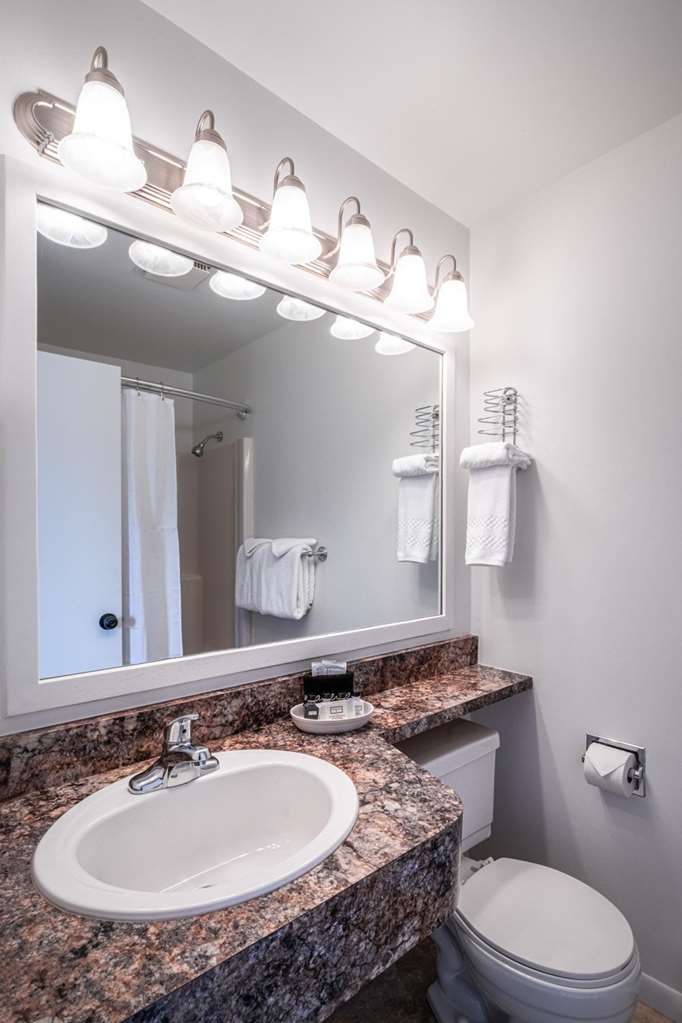 Placid Bay Hotel - photo 25