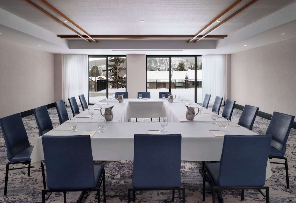 Hotel Alpenrock Breckenridge Curio Collection by Hilton - photo 72