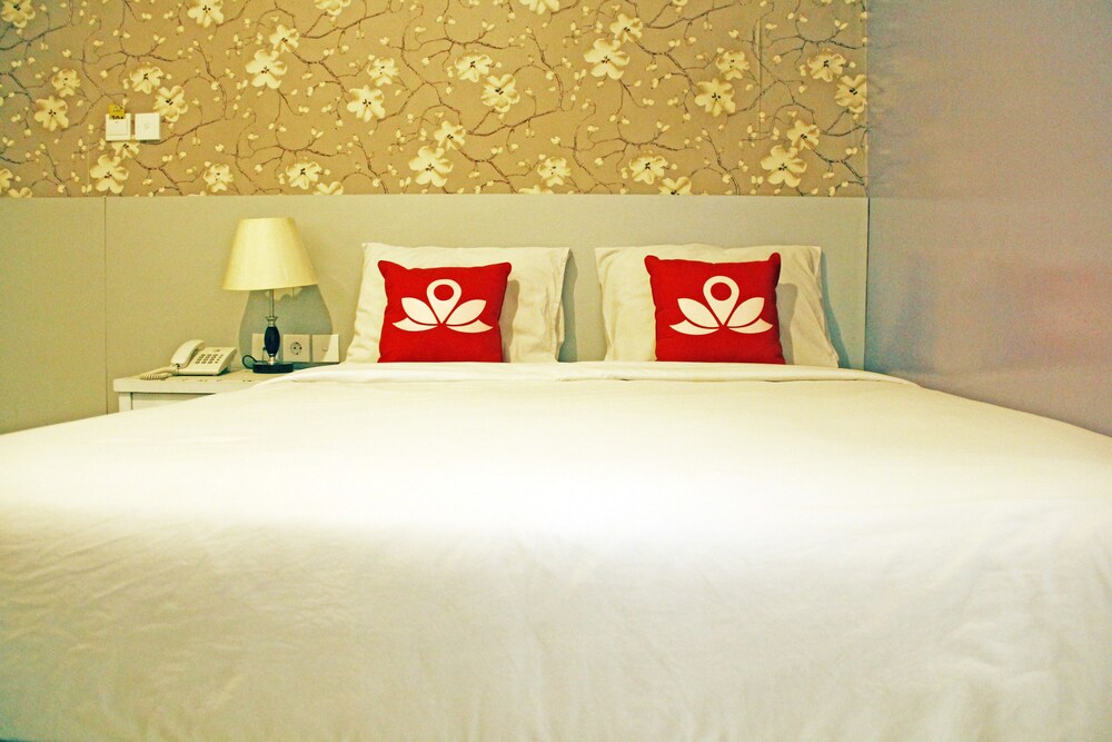ZEN Rooms Cibaduyut