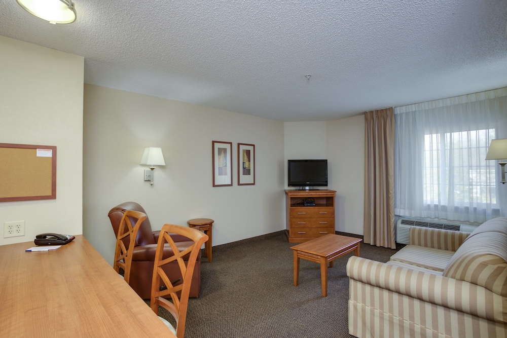 Candlewood Suites Richmond Airport by IHG - photo 8