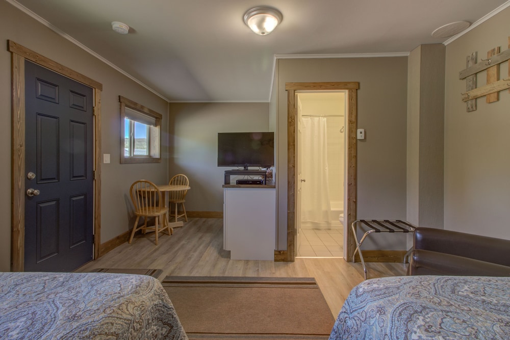 The Lodges of Oak Creek - photo 4