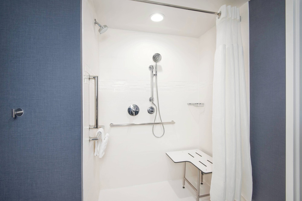 Residence Inn By Marriott Indianapolis Keystone - photo 13