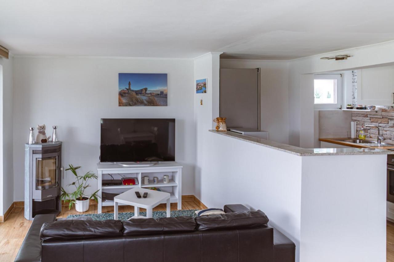 Elisa in Nienhagen, Germany