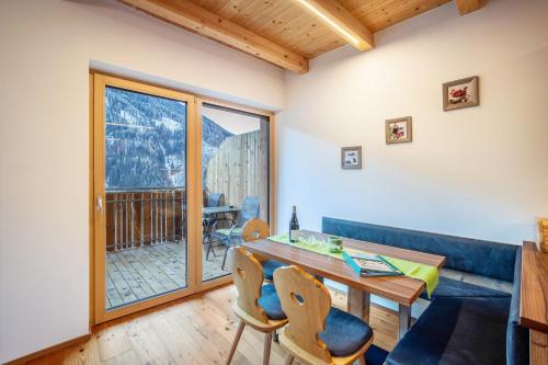 Kreuzplonhof Apt Dorfblick — Luson — photo 5