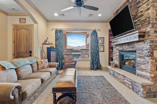 The Condo at Coral Springs Resort — 4-Star Luxury Hotel in Hurricane, United States