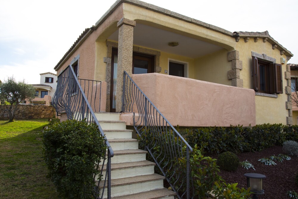 Bados Mare — 4-Star Luxury Hotel in Olbia, Italy