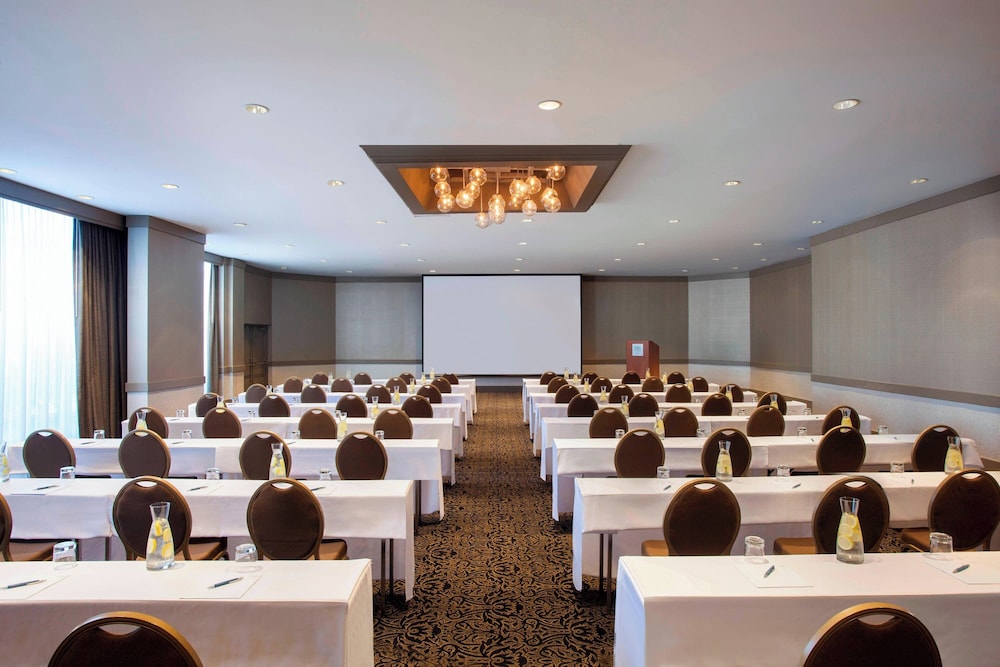 Four Points by Sheraton Richmond - photo 21