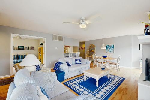 Sea Colony 55054 Pine Lake Dr — 4-Star Luxury Hotel in Bethany Beach, United States
