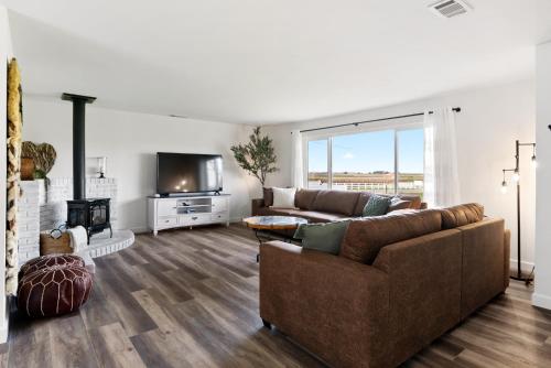 Rancho Vino two master bedrooms — 4-Star Luxury Hotel in Paso Robles, United States