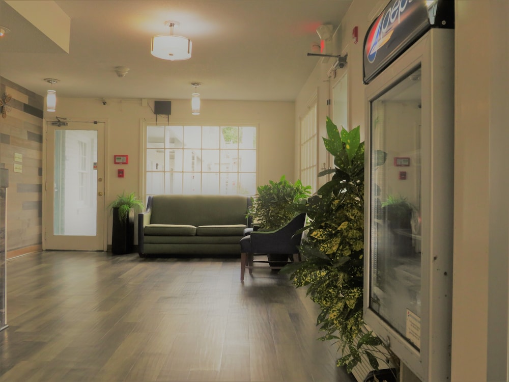 Travelodge by Wyndham Walterboro - photo 6