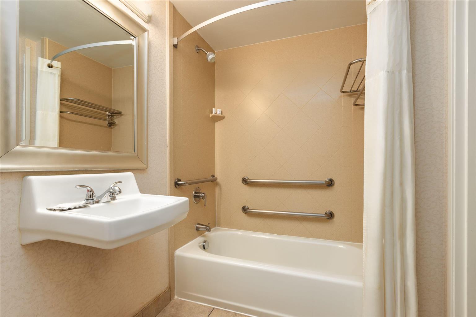 Wyndham Midland Downtown - photo 22