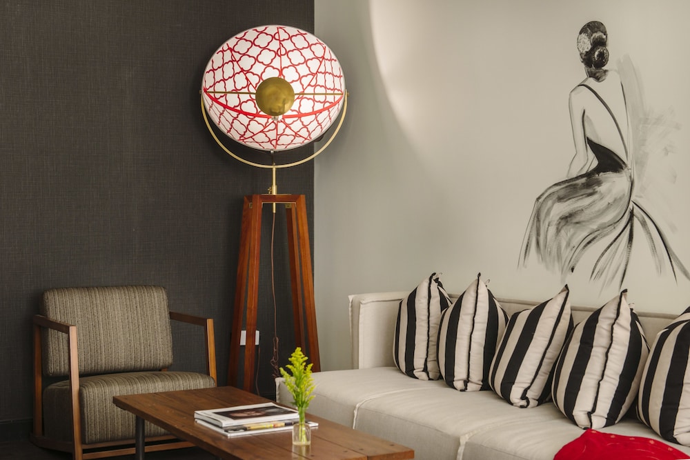 Refinery Hotel - photo 7