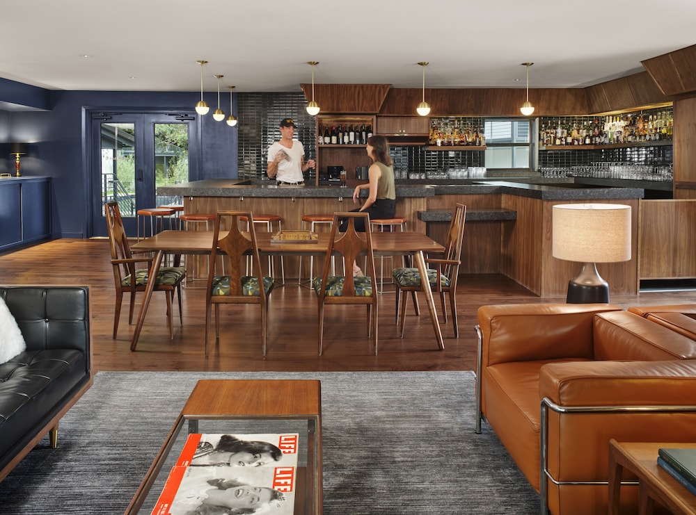 The Ruby Hotel - photo 36