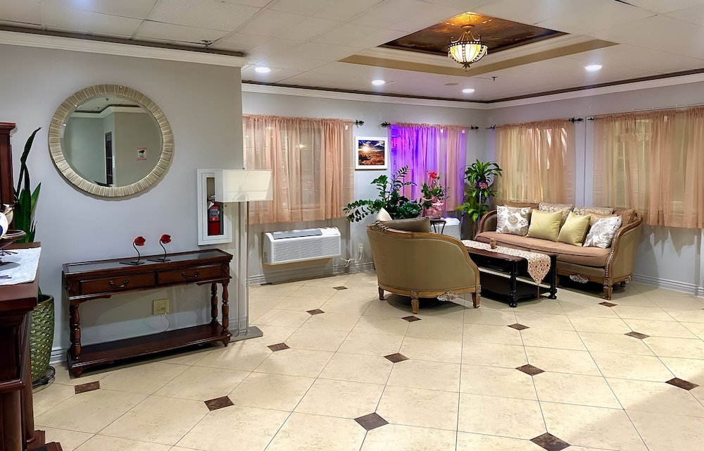 Days Inn by Wyndham Colorado Springs Air Force Academy - photo 4