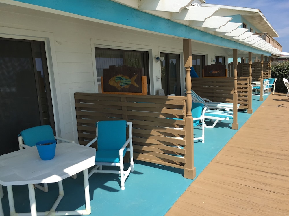 Suites On The Beach - photo 33
