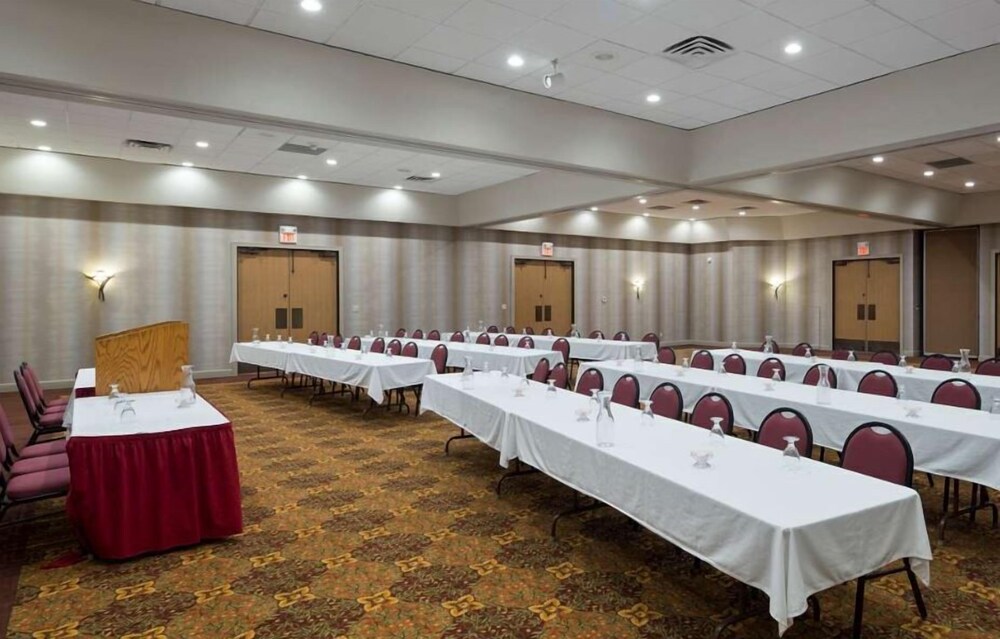 Best Western Plus Fairfield Executive Inn - photo 14