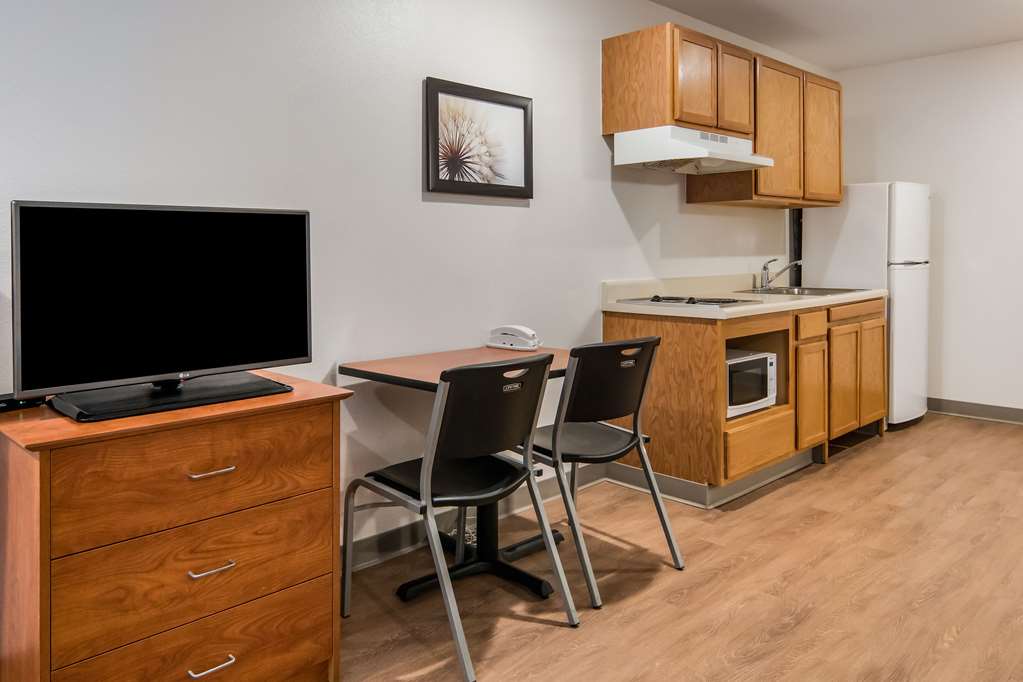 WoodSpring Suites Abilene - photo 9